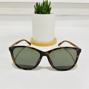 Le Specs Entitlement Sunglasses in tier